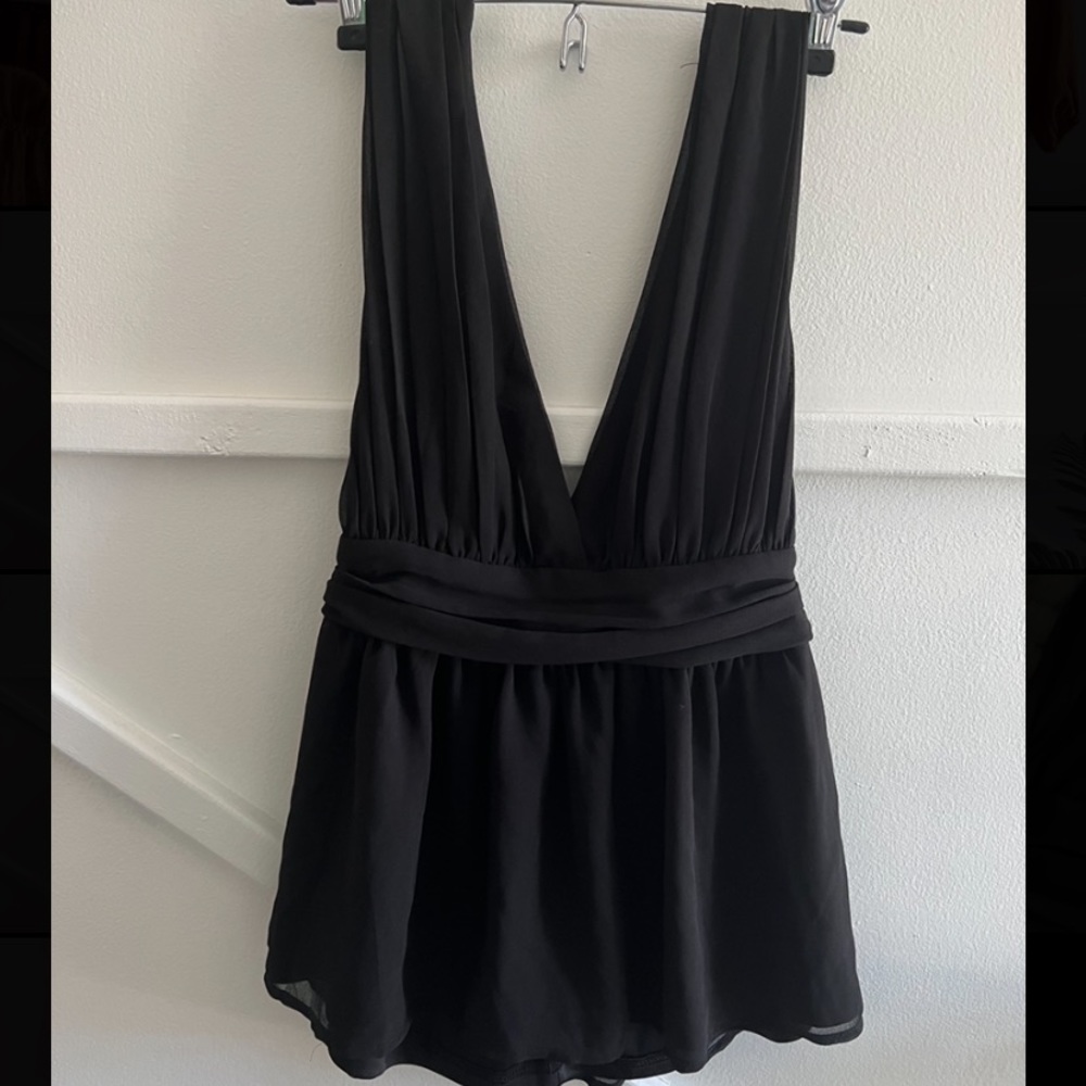 Lulus nice going out top size small